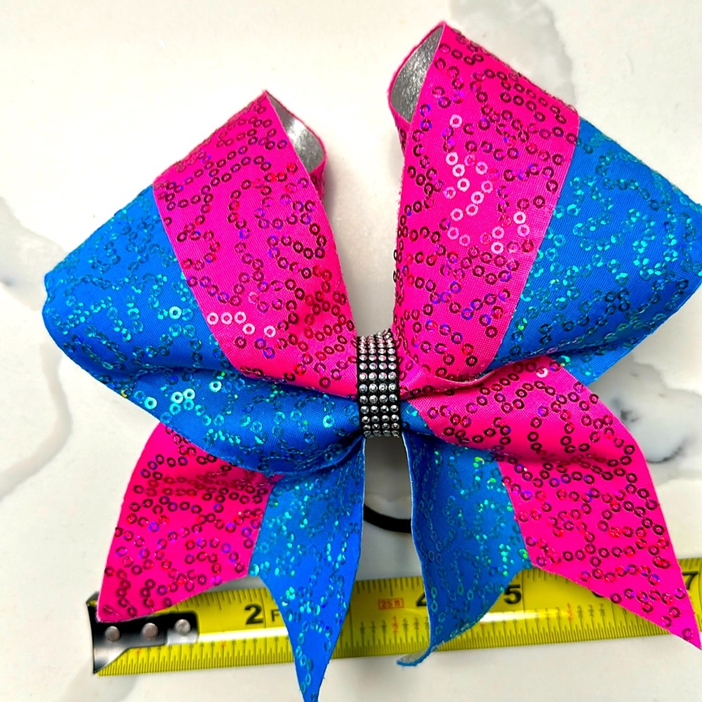Cheerleading Bow